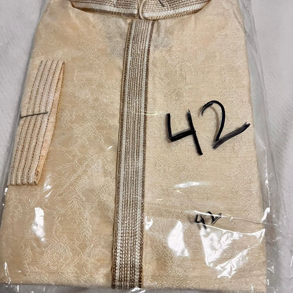 Manyavar kurta pajama set ready to wear